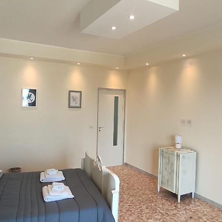 Apartamento Blu House Monopoli Exterior foto