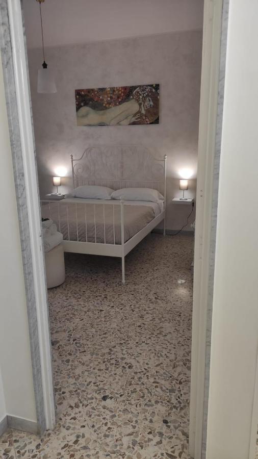 Apartamento Blu House Monopoli Exterior foto