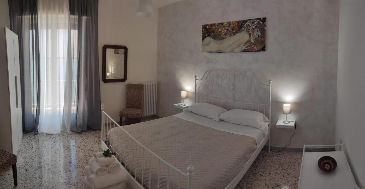 Apartamento Blu House Monopoli Exterior foto